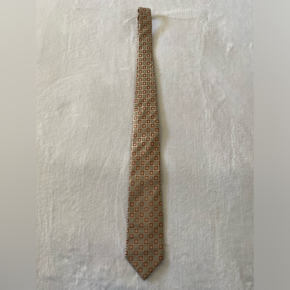 Geoffrey Beene 100% Silk‎ Squared Gold Orange Tie